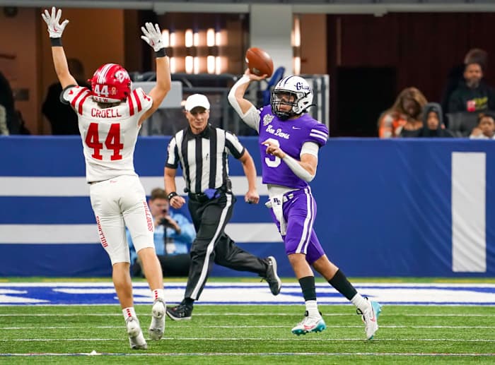 Ben Davis vs Crown Point IHSAA 6A Final November 25, 2023 Photo-Tyler Hart55